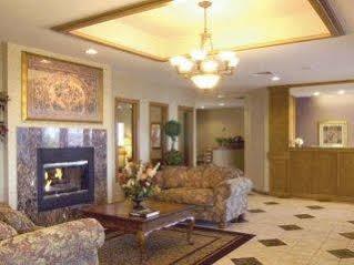 Days By Wyndham St. Louis/westport Mo Hotel Maryland Heights