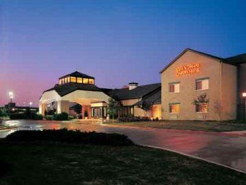 Days By Wyndham St. Louis/westport Mo Hotel 2*
